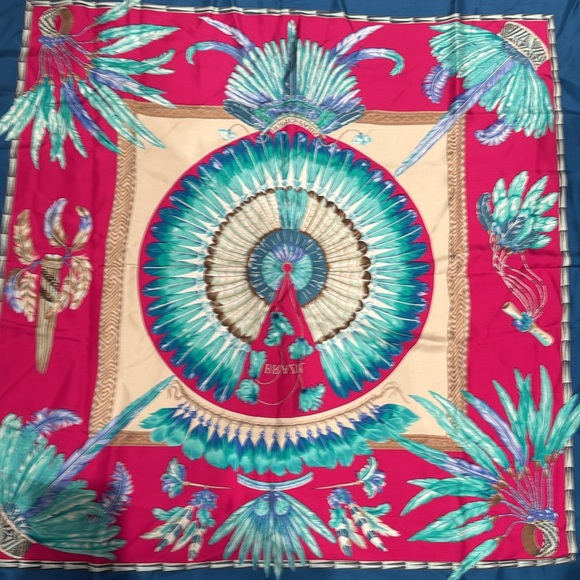 Authentic VINTAGE HERMES SQUARE SILK SCARF - Picture 5 of 8